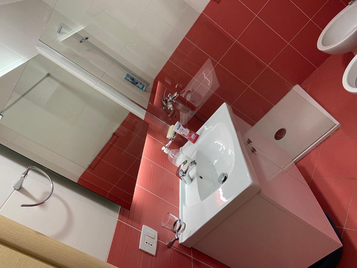 טיראנה Mb Luxury Apartments מראה חיצוני תמונה